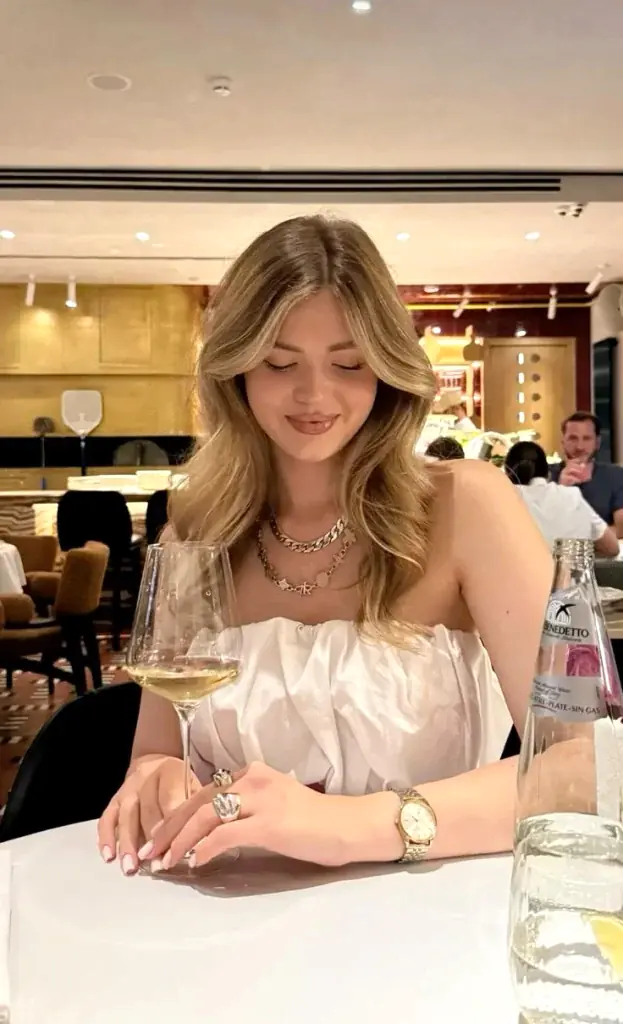 Лисана 23 165 56