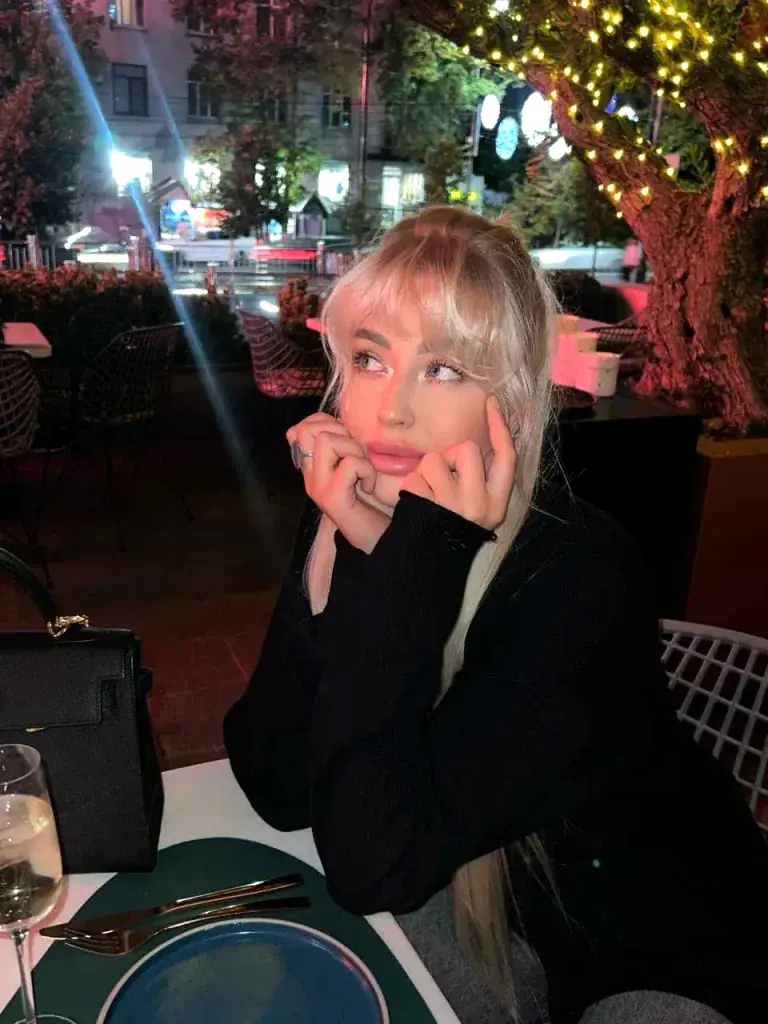 Арина 23 175 56