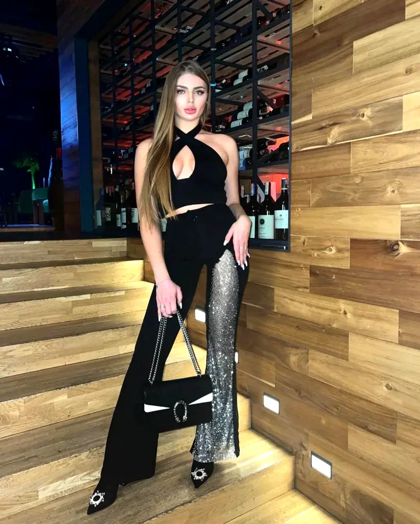 Юлия 24 172 52